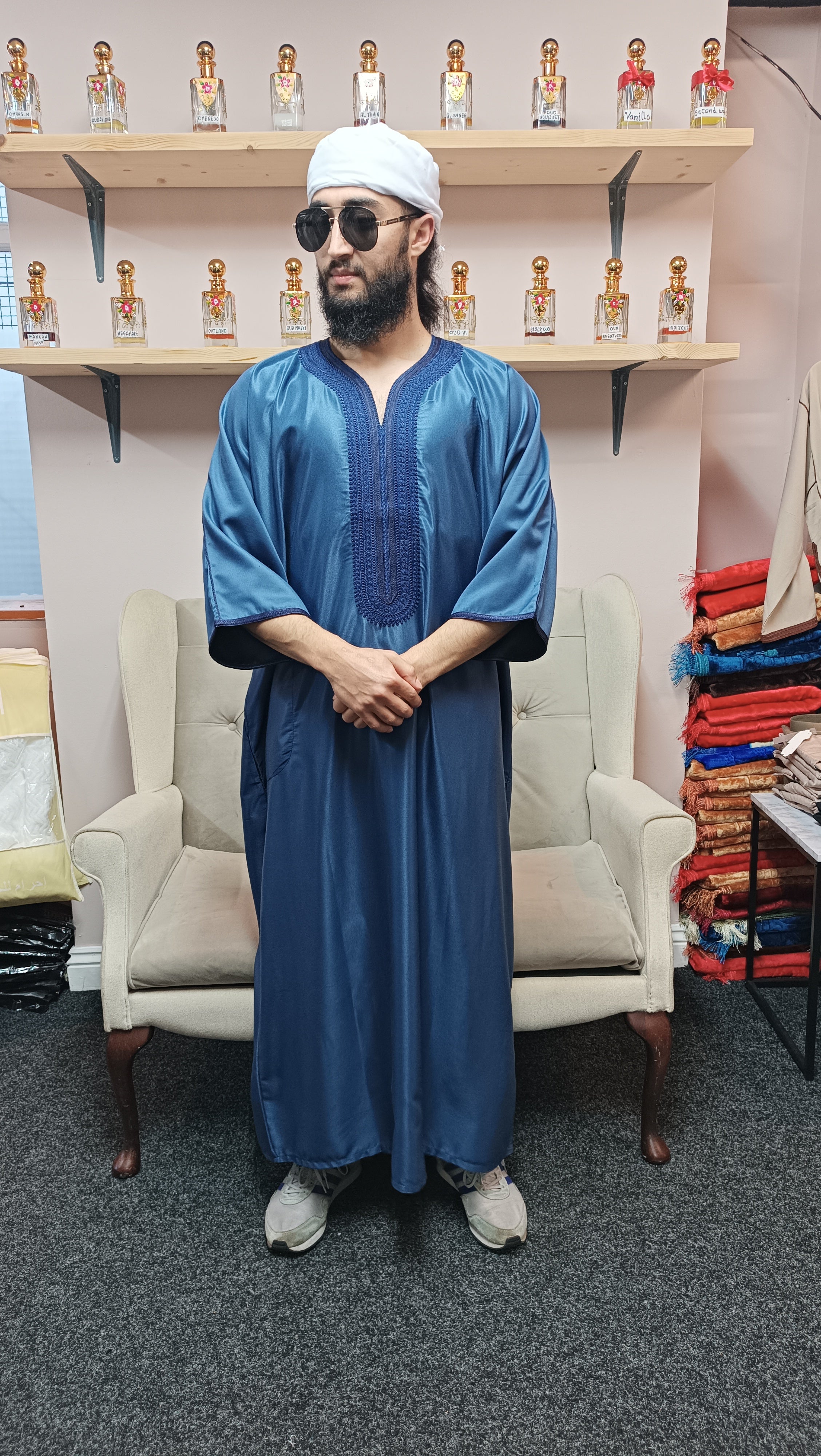 luxurious moroccan thobe for men, premium quality jubba.