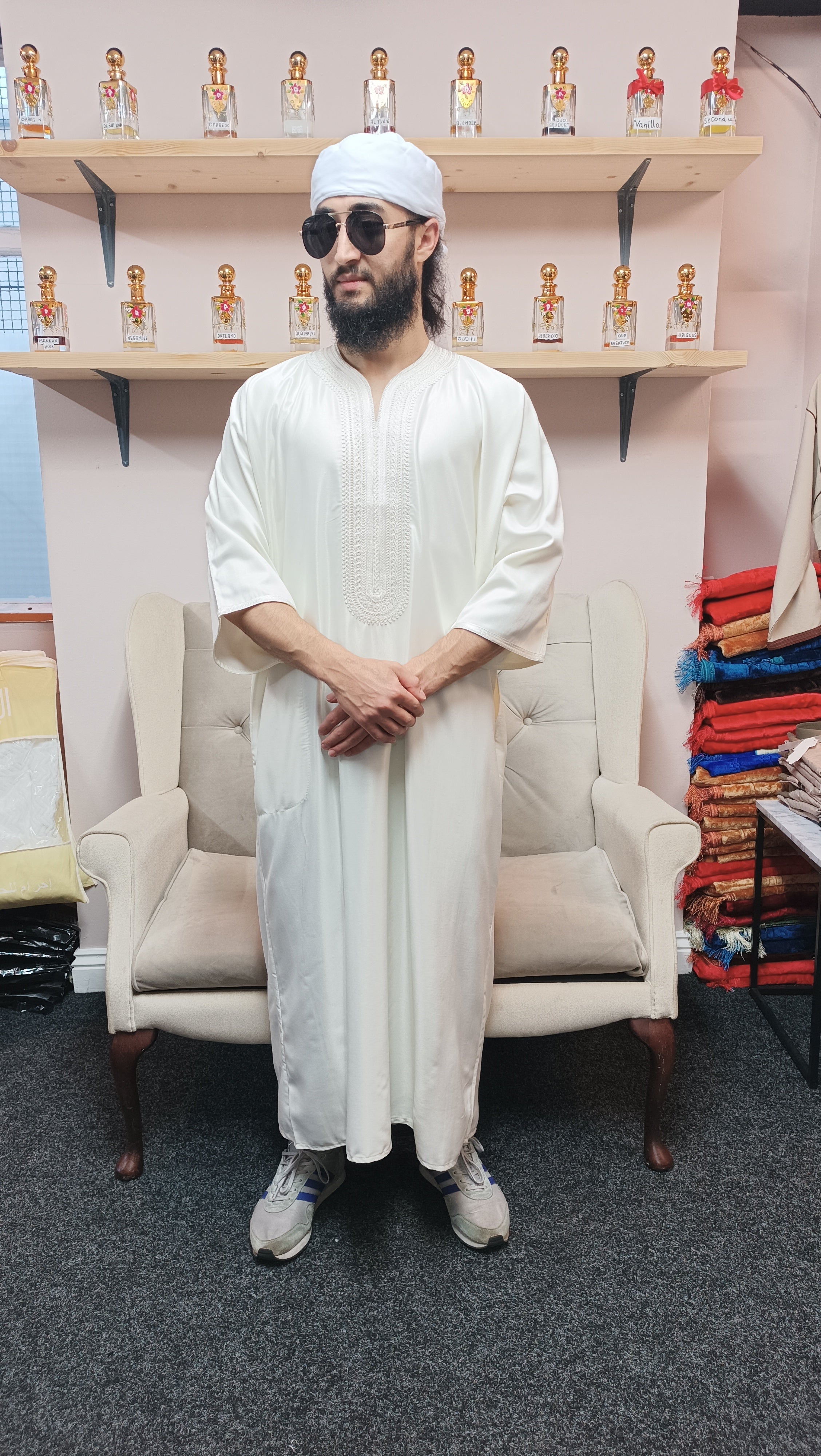 luxurious moroccan thobe for men, premium quality jubba.