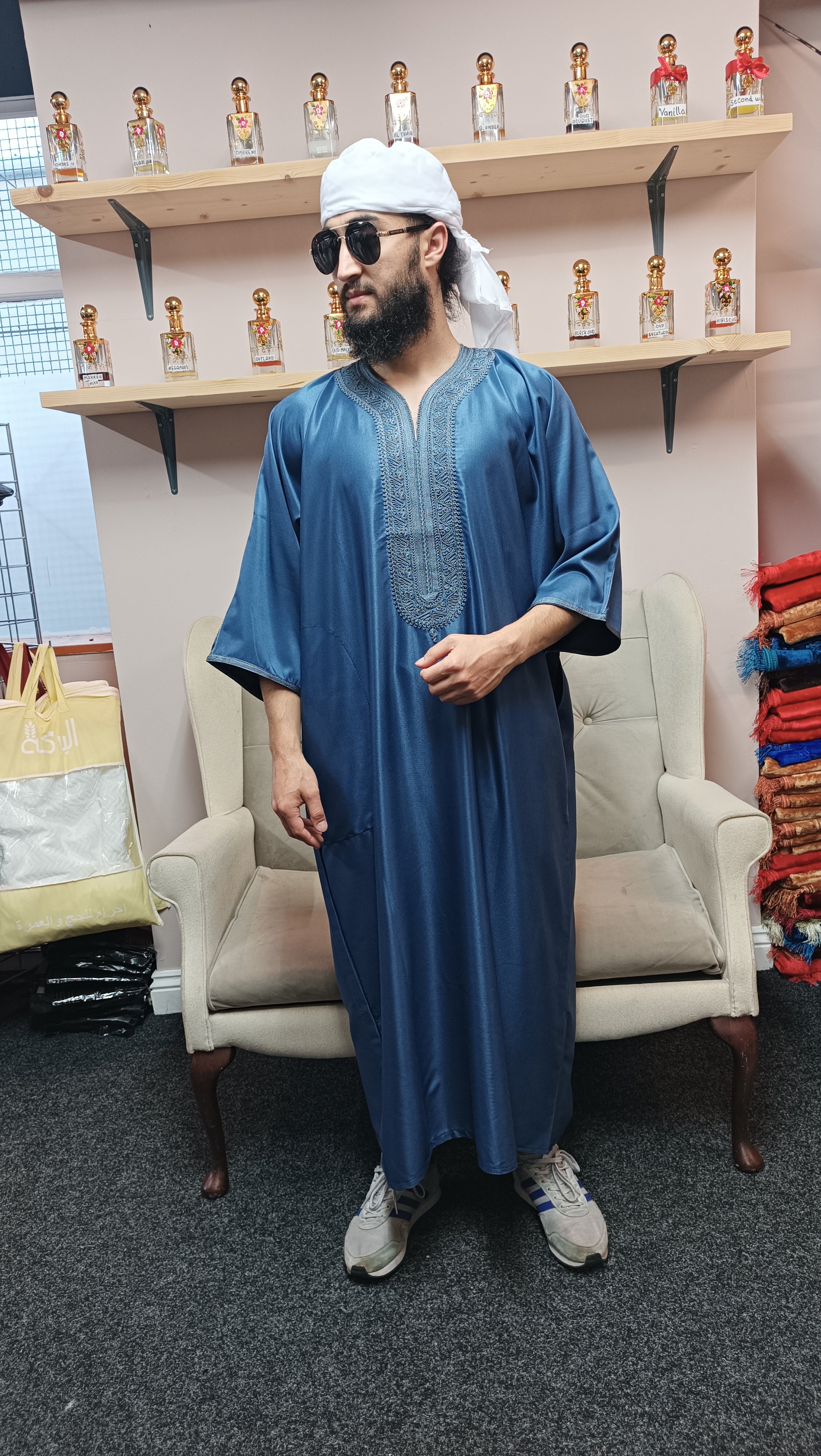 luxurious moroccan thobe for men, premium quality jubba.