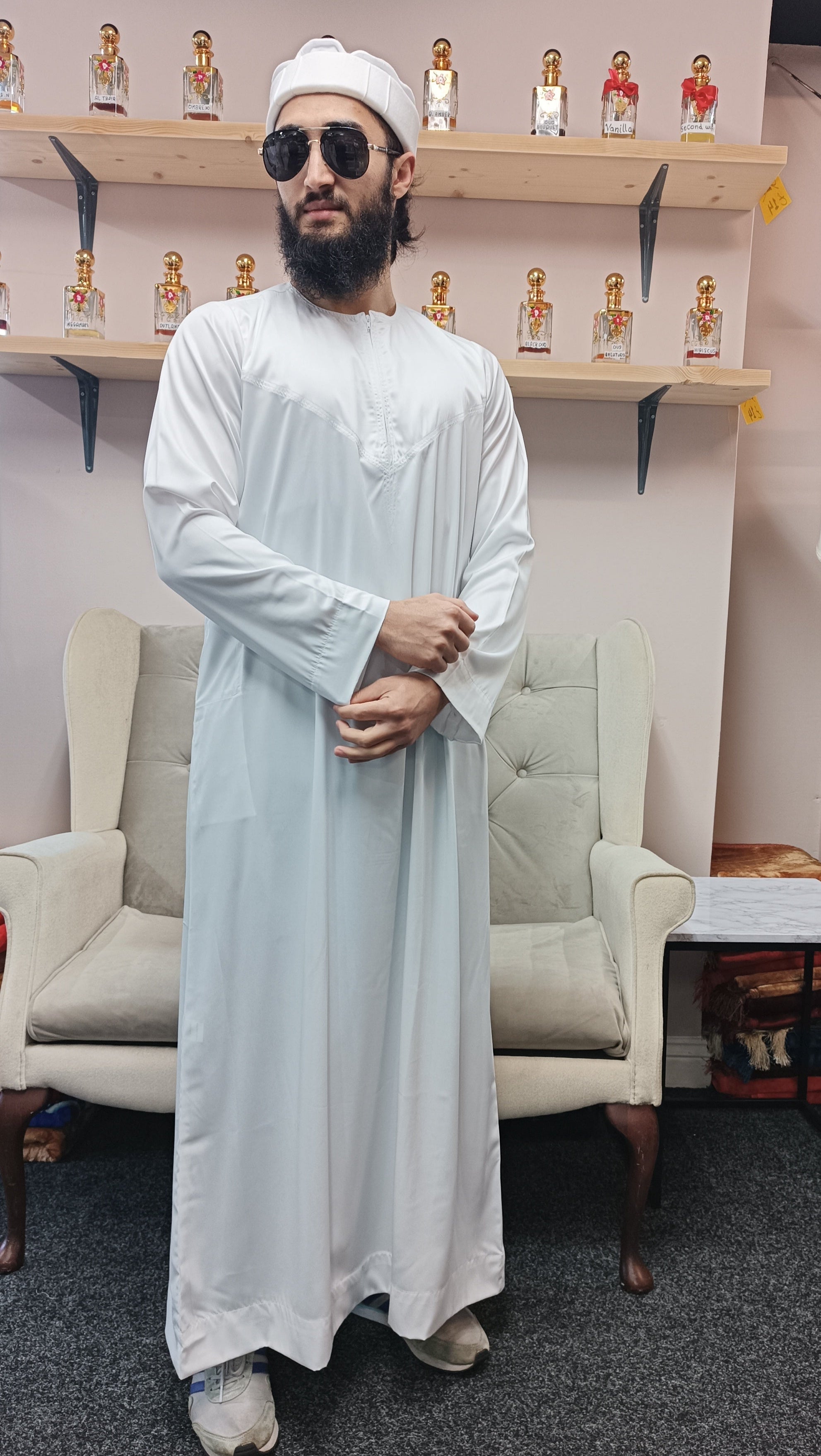 Arabic style Emirati thobe, silky collarless jubba.